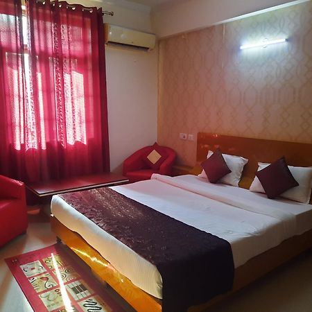 Hotel Krishna International Vrindavan Luaran gambar