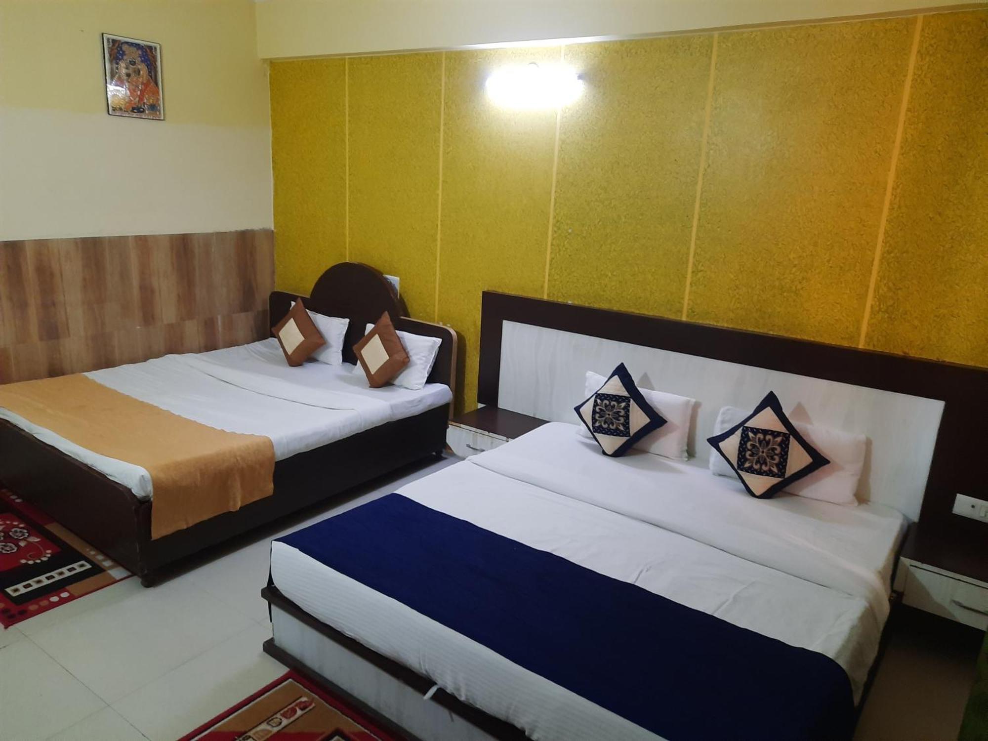 Hotel Krishna International Vrindavan Luaran gambar